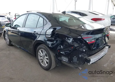 2025 Toyota Camry Le из США, поврежденный, VIN 4T1DAACK2SU550647